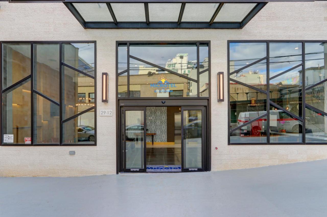 Microtel Inn By Wyndham Long Island City New York Luaran gambar