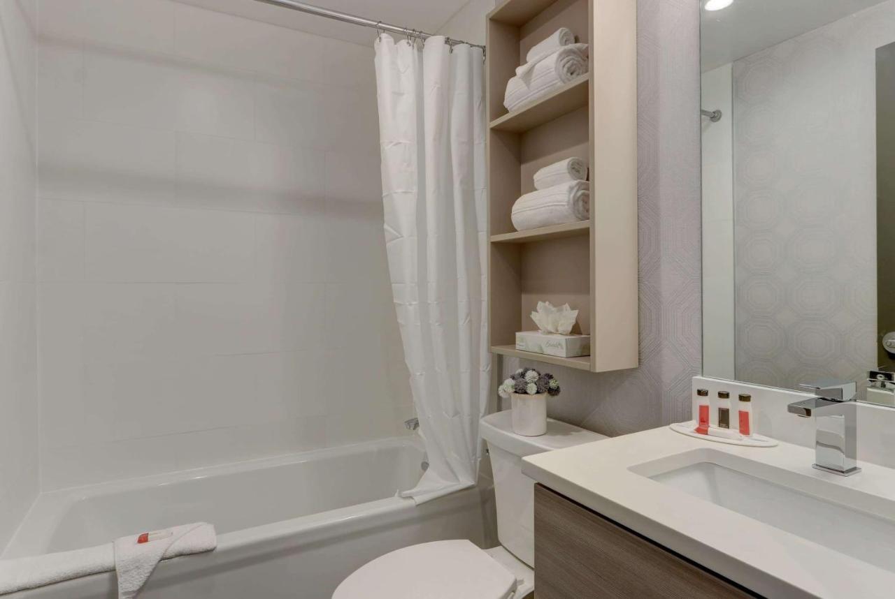 Microtel Inn By Wyndham Long Island City New York Luaran gambar