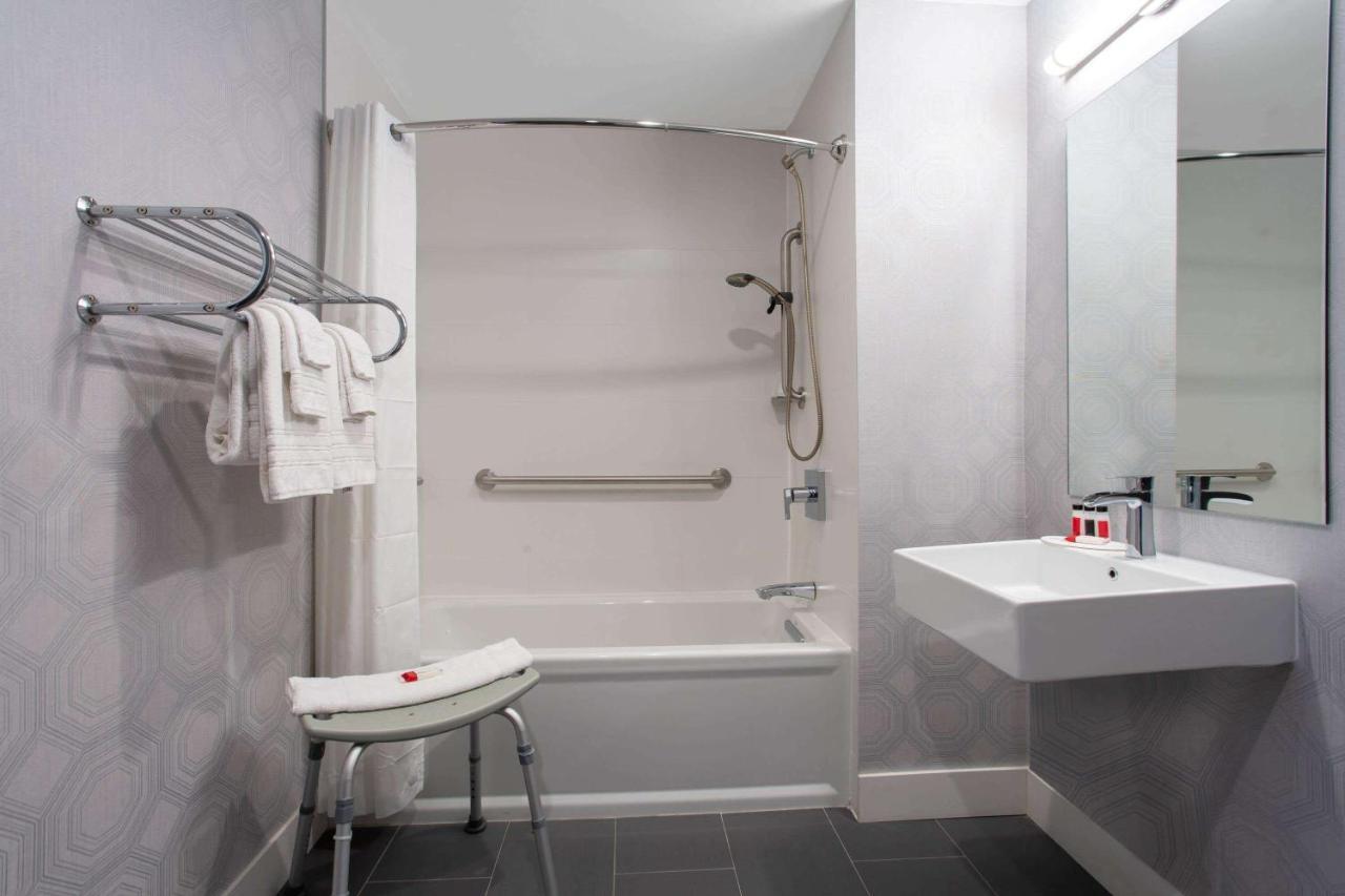 Microtel Inn By Wyndham Long Island City New York Luaran gambar